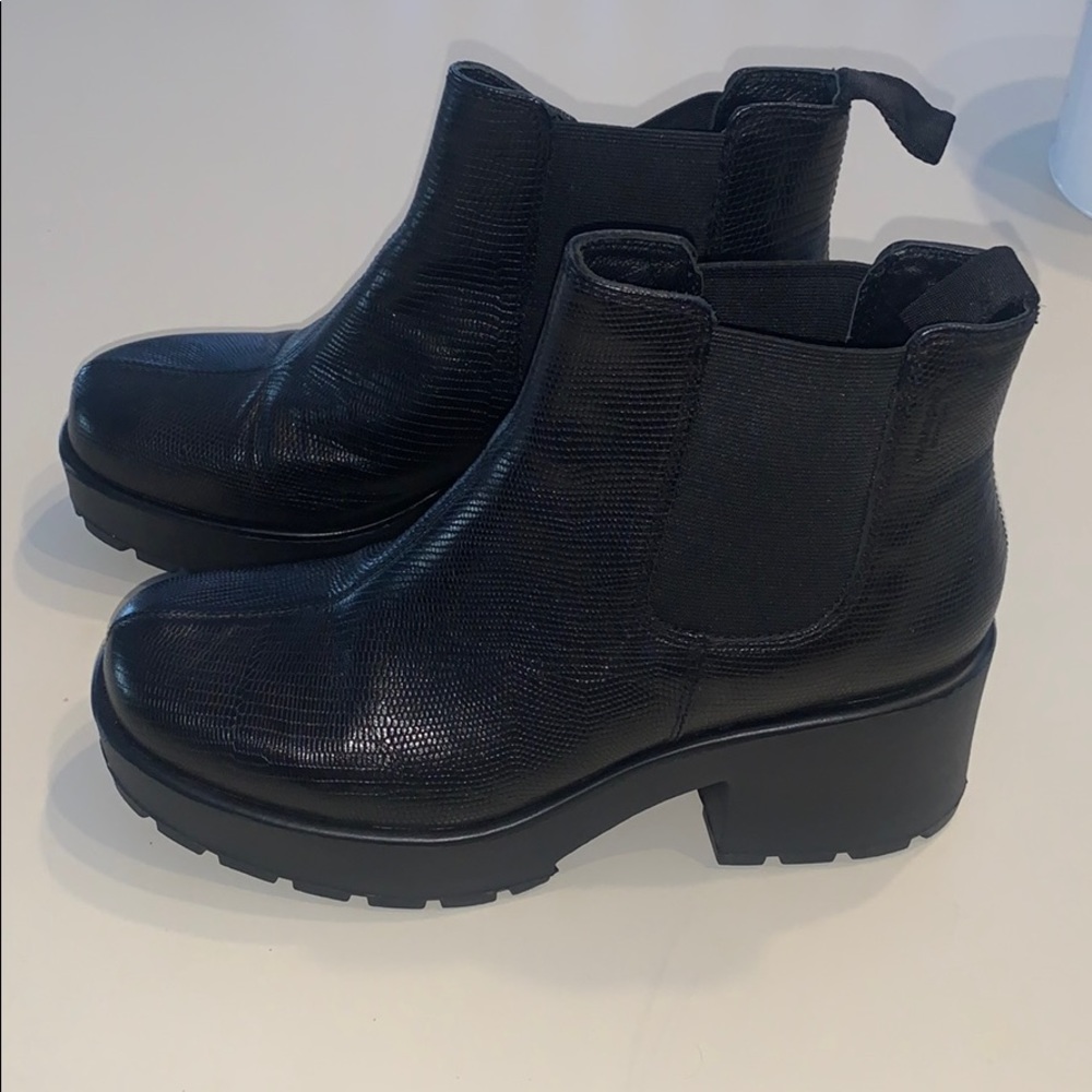 Vagabond Booties